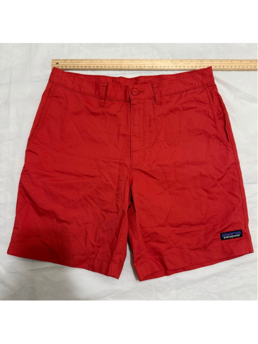 Patagonia Men’s Organic Cotton Hemp Flat Front Shorts Red Waist Size 32